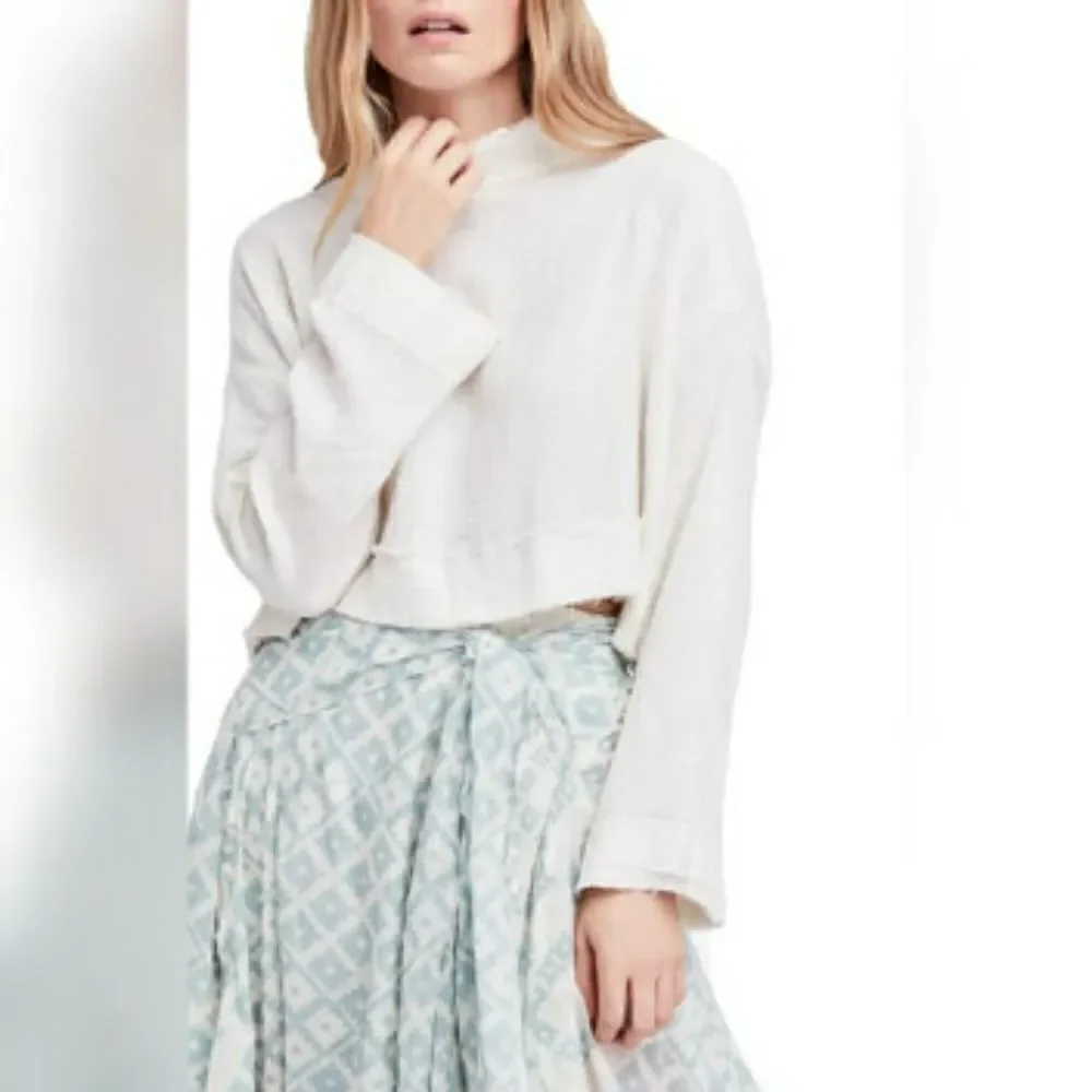 Free people walking in hueco crop sweater